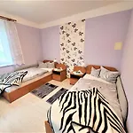 Homestay Aga - Komfortowe Z Lazienkami - Aneks Kuchenny - Doskonala Lokalizacja Blisko Centrum - Parking W Cenie Pobytu - Zapraszamy!