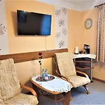 Aga - Komfortowe Z Lazienkami - Aneks Kuchenny - Doskonala Lokalizacja Blisko Centrum - Parking W Cenie Pobytu - Zapraszamy! Homestay