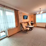 Aga - Komfortowe Z Lazienkami - Aneks Kuchenny - Doskonala Lokalizacja Blisko Centrum - Parking W Cenie Pobytu - Zapraszamy! Karpacz