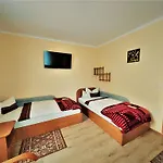 Aga - Komfortowe Z Lazienkami - Aneks Kuchenny - Doskonala Lokalizacja Blisko Centrum - Parking W Cenie Pobytu - Zapraszamy! Homestay *