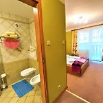 Homestay Aga - Komfortowe Z Lazienkami - Aneks Kuchenny - Doskonala Lokalizacja Blisko Centrum - Parking W Cenie Pobytu - Zapraszamy!