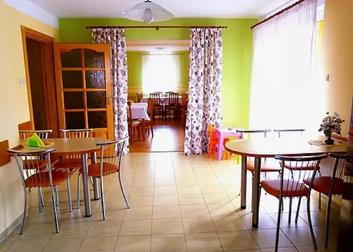 Aga - Komfortowe Z Lazienkami - Aneks Kuchenny - Doskonala Lokalizacja Blisko Centrum - Parking W Cenie Pobytu - Zapraszamy! Δωμάτια σε οικογενειακή κατοικία