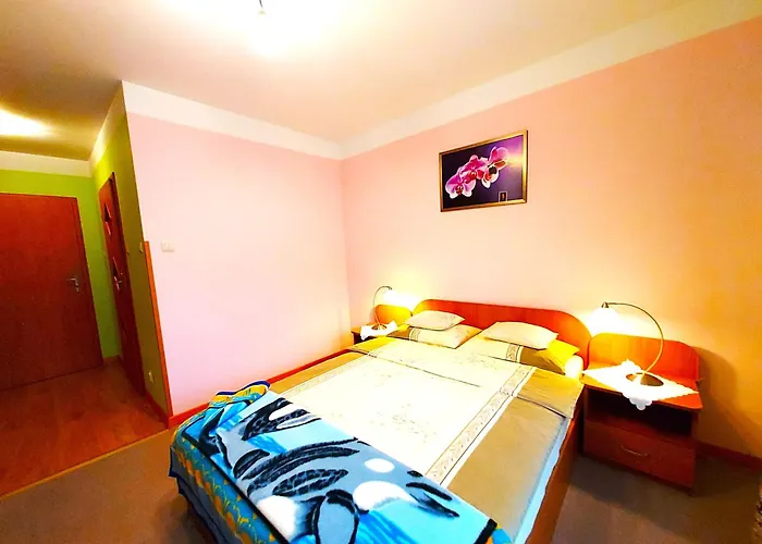 Aga - Komfortowe Z Lazienkami - Aneks Kuchenny - Doskonala Lokalizacja Blisko Centrum - Parking W Cenie Pobytu - Zapraszamy! Δωμάτια σε οικογενειακή κατοικία *