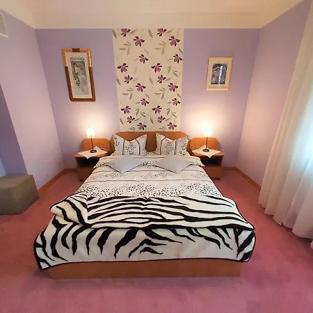 Aga - Komfortowe Z Lazienkami - Aneks Kuchenny - Doskonala Lokalizacja Blisko Centrum - Parking W Cenie Pobytu - Zapraszamy! 카르파츠