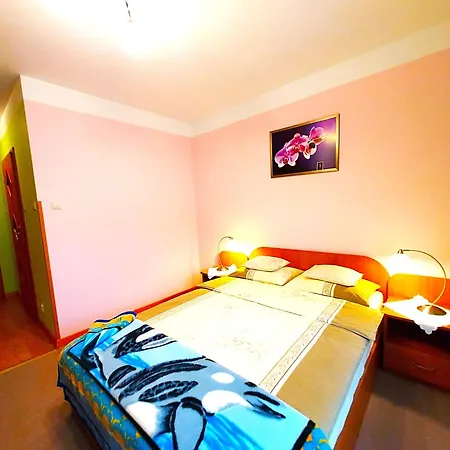 Aga - Komfortowe Z Lazienkami - Aneks Kuchenny - Doskonala Lokalizacja Blisko Centrum - Parking W Cenie Pobytu - Zapraszamy! 홈스테이 *